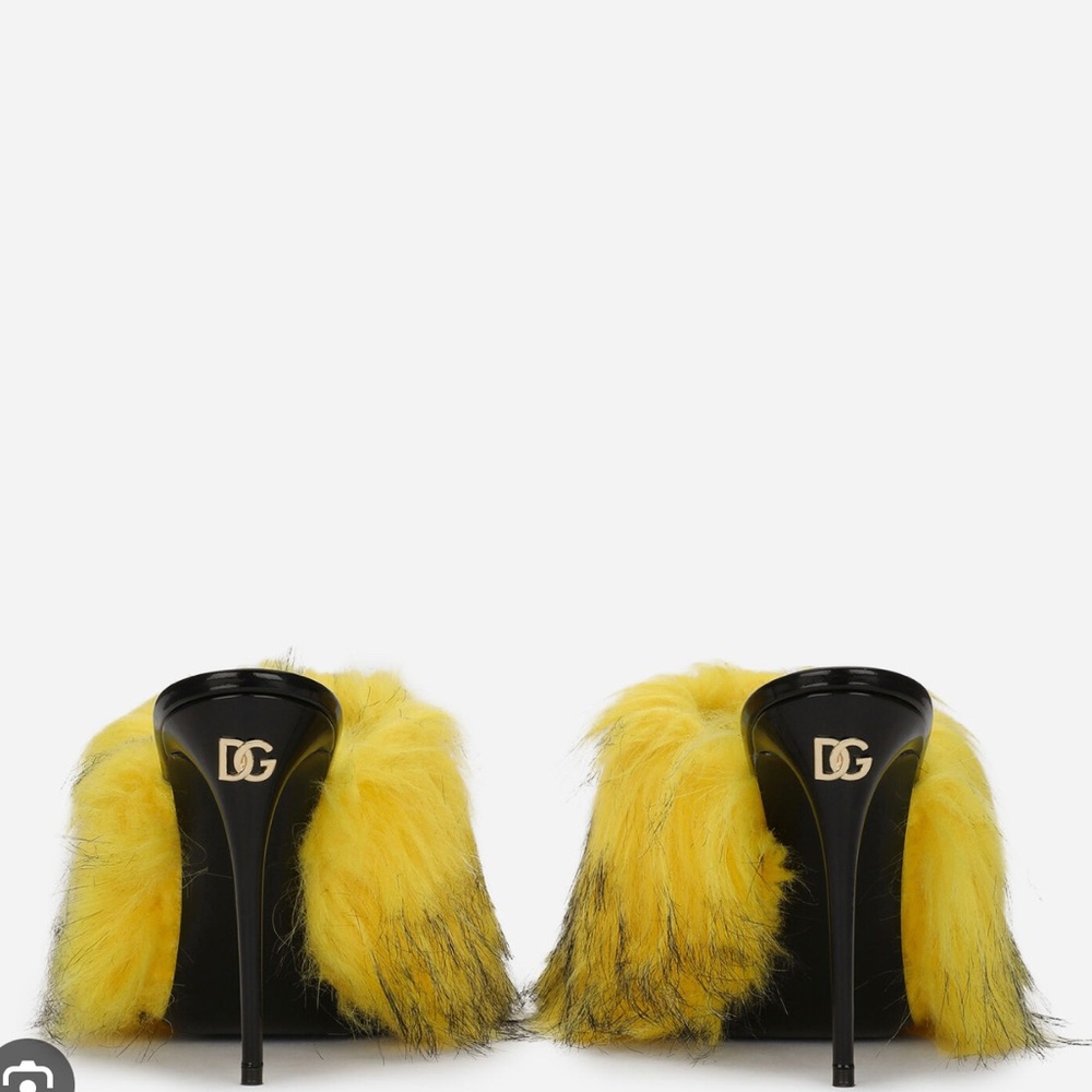 Dolce &Gabbana faux fur sandel